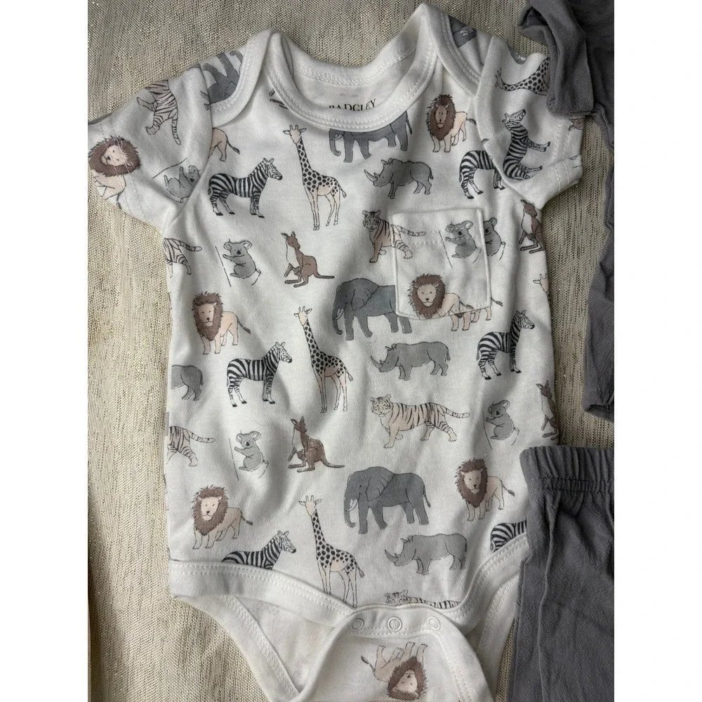 Baby 3-6 month boys 3 pice set brand new